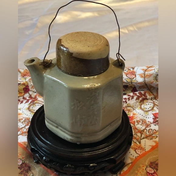 Vintage Hexagon Personal Japanese Tea Pot - Picture 10 of 12